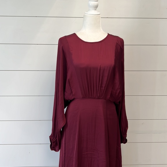 Astr The Label Dress - Picture 3 of 4